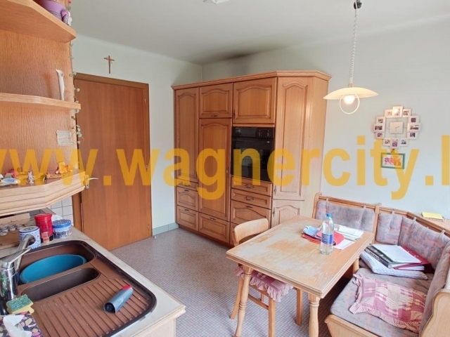 Image 17040/8